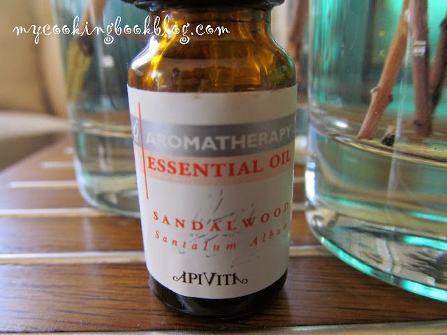 sandal wood essential oil