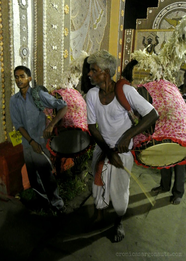 Música en Durga Puja