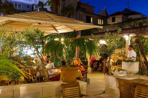 Restoran Riva