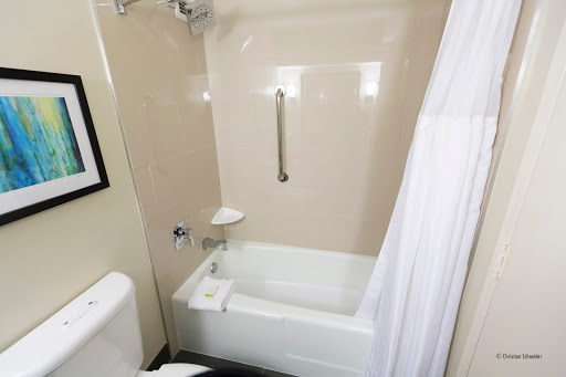 DoubleTree by Hilton Hotel Los Angeles - Westside