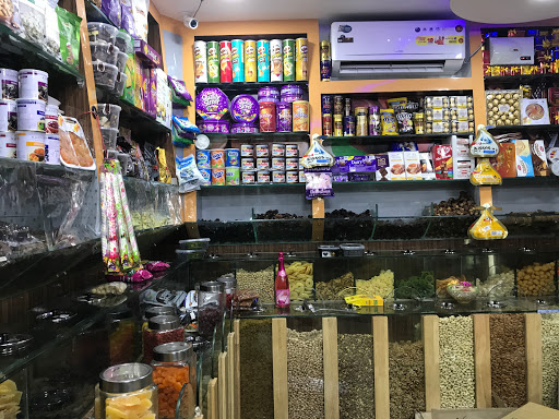 Green Berry Dry Fruits & Chocolates, Groom Garden Layout, Sai Baba Temple Road, Munnekollal, Kundalahalli, Bengaluru, Karnataka 560037, India, Soft_Drinks_Shop, state KA