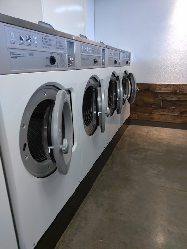 Laundromat «Laundry Garage», reviews and photos, 2707 El Camino Ave, Sacramento, CA 95821, USA