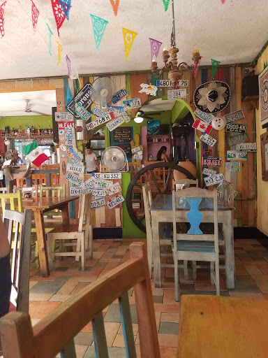 POLOS Mango CAFE, Av Payo Obispo S/N MZA 101 LTE 1, Meteorológico, 77400 Isla Mujeres, Q.R., México, Restaurante de brunch | QROO