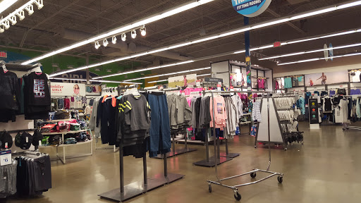 Clothing Store «Old Navy», reviews and photos, 30 International Dr S, Flanders, NJ 07836, USA