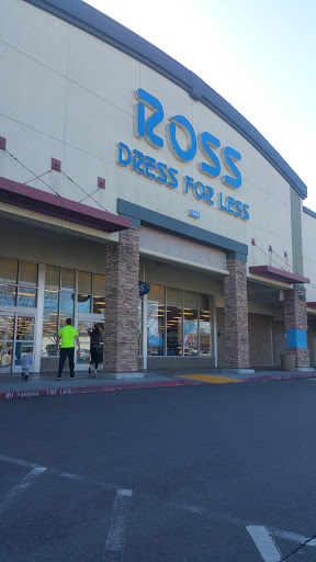 Clothing Store «Ross Dress for Less», reviews and photos, 1388 E Main St, Woodland, CA 95776, USA