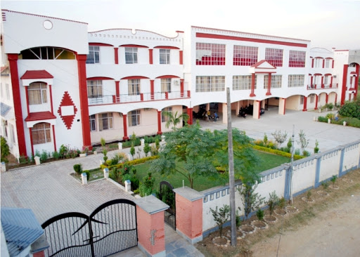 A & M Institute of Management and Technology, Opposite Canada Palace, Jalandhar - Dalhousie Bypass, Mamun, Punjab 145001, India, College_of_Technology, state PB