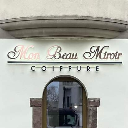 Mon Beau Miroir Coiffure logo