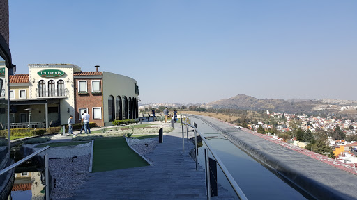 Sky Golf, Avenida Lomas Verdes 2100 La Cuspide 53126, La Cuspide, 53126 Naucalpan de Juárez, Méx., México, Campo de minigolf | EDOMEX