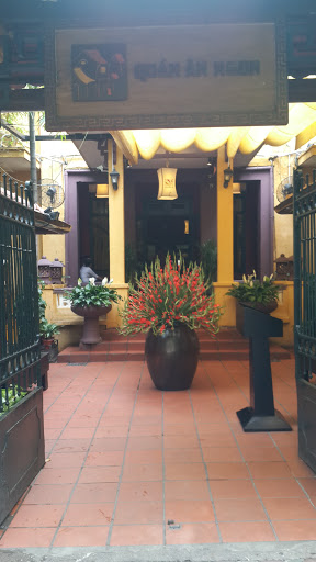 Quan an ngon