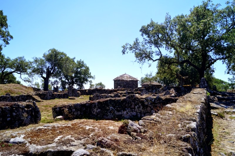 16/08- Braga, Briteiros y Guimaraes: De escaleras y los orígenes de Portugal - Descubre conmigo el Norte de Portugal (35)