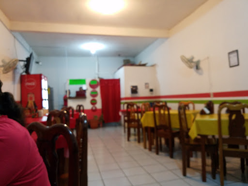 Claveles Pizza, Calle Jiménez S/N, Col. Centro, 29963 Palenque, Chis., México, Restaurante italiano | CHIS
