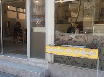 216 Cafe Pastane