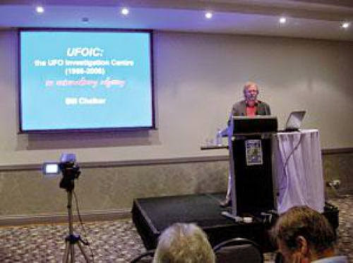 Ufo Sighting In Rockhampton Queensland On November 1St 2014 Sensor Cams Got Few Pics Strange Person Sorta Person