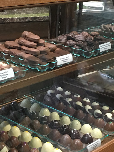 Chocolate Shop «Pecan Jacks Omni Richmond», reviews and photos, 100 S 12th St, Richmond, VA 23219, USA