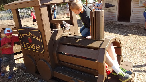 Edwards Apple Orchard