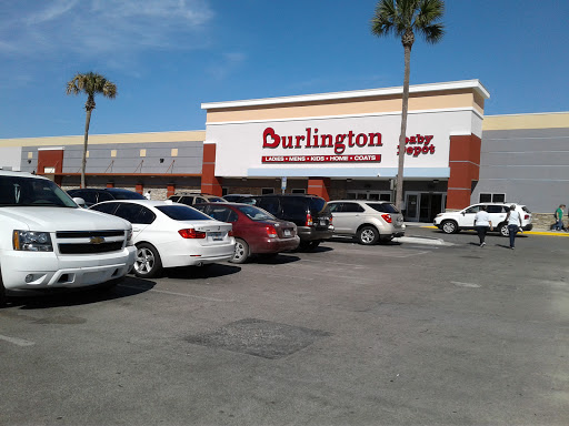 Shopping Mall «Shady Oaks Shopping Center», reviews and photos, 2415 SW 27th Ave, Ocala, FL 34471, USA