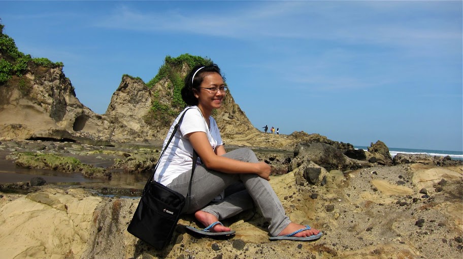 pantai karang nini