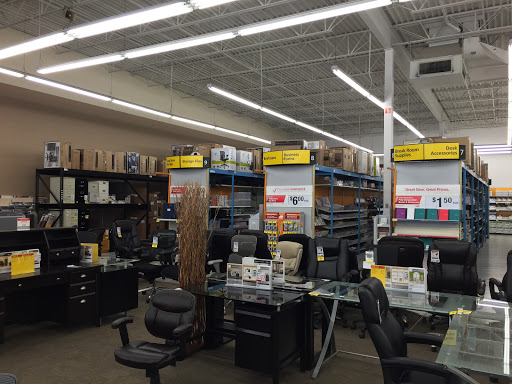 Office Supply Store «OfficeMax», reviews and photos, 5801 Mercury Dr, Dearborn, MI 48126, USA