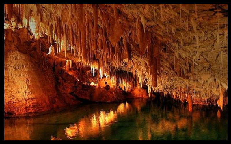 Cavernas de Cristal Cuevas-impresionantes-cristal-islas