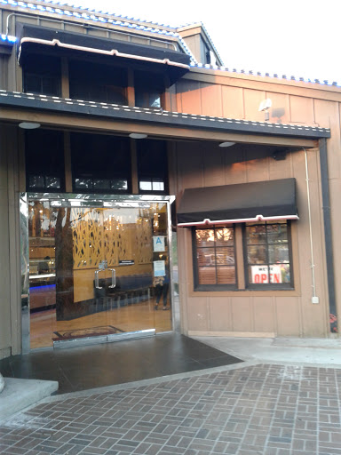 Buffet Restaurant «East Buffet 東皇朝», reviews and photos, 18061 Gale Ave, City of Industry, CA 91748, USA