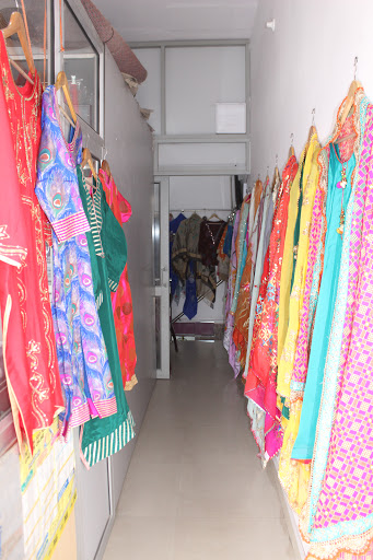 Big J, Shop Number 9A ,JLPL, Sector 91,, Mohali Near Bsf Chowk, Sahibzada Ajit Singh Nagar, Punjab 140307, India, Laundry, state PB