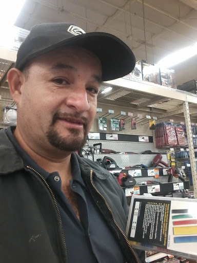Hardware Store «Harbor Freight Tools», reviews and photos, 580 Inland Center Dr a, San Bernardino, CA 92408, USA