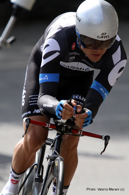 IMAGE: https://lh5.googleusercontent.com/-11p_2bopCIY/TfSlNC8sqoI/AAAAAAAAGQY/F5tfBz8dZB8/s640/IMG_2152.JPG