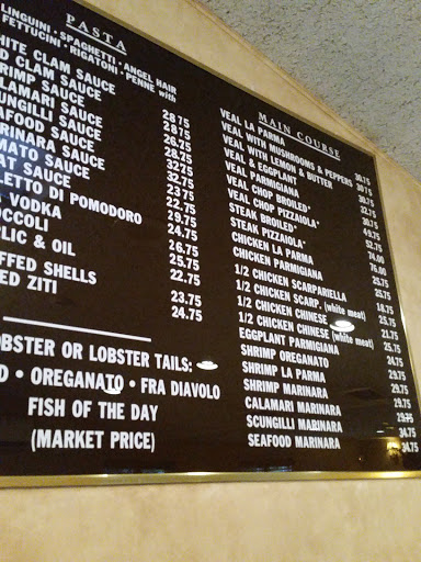 Italian Restaurant «La Parma II», reviews and photos, 452 W Jericho Turnpike, Huntington, NY 11743, USA