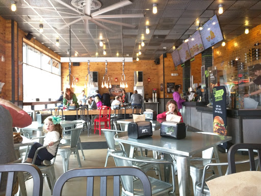 Hamburger Restaurant «BurgerFi», reviews and photos, 1608 Village Market Boulevard Southeast #130, Leesburg, VA 20175, USA