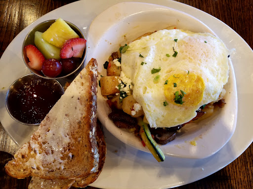 Breakfast Restaurant «First Watch - Gulf Coast Town Center», reviews and photos, 10021 University Plaza Dr, Fort Myers, FL 33913, USA