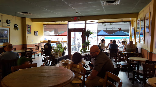 Cafe «Perks Coffeehouse», reviews and photos, 685 Washington St, Norwood, MA 02062, USA