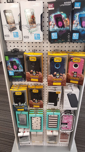 Cell Phone Store «Verizon», reviews and photos, 23105 Three Notch Rd, California, MD 20619, USA