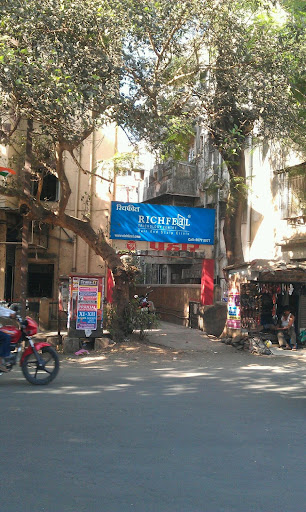 Richfeel Trichology Centre Dombivli, Laxmi Estate Building, Shop no 14 & 15, Near Ganpati Mandir, Phadke Road, Next to Chit Chat Shop, Dombivali (East), Thane, Maharashtra 421201, India, Trichologist, state MH