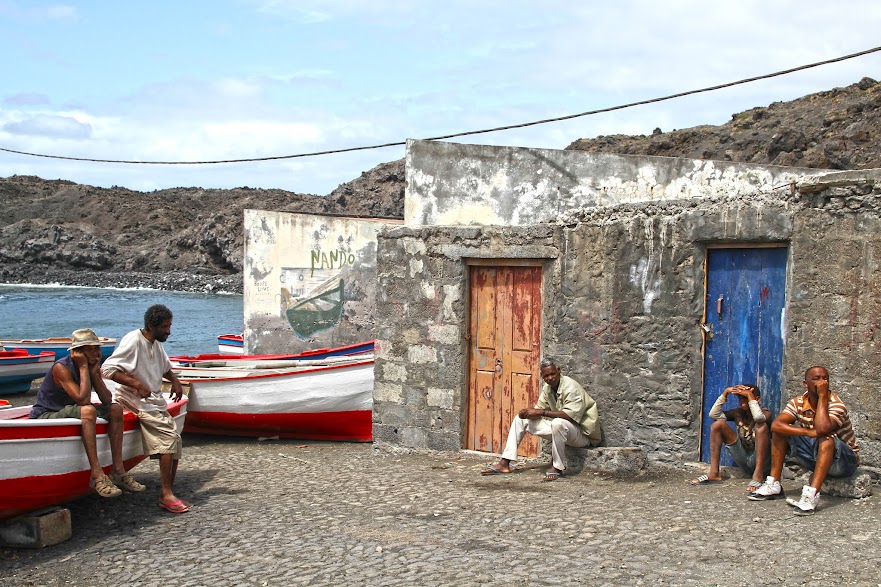 ILHA DO FOGO - Trilho de Chã das Caldeiras a Mosteiros | Cabo Verde
