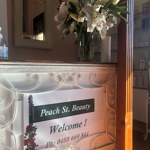 Peach Street Beauty logo