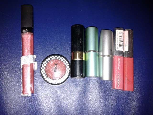 Just Share and Care: Review Lipstik