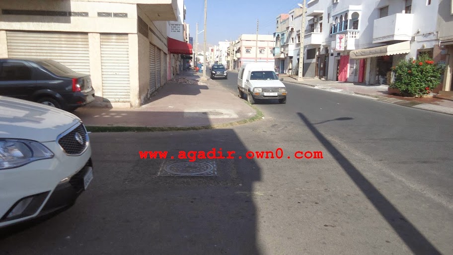 شارع عبد العزيز الماسي حي ليزاميكال بمدينة اكادير DSC08449