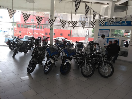 BAJAJ GUADALAJARA, Avenida de las Américas 925, Italia Providencia, 44648 Guadalajara, México, Concesionario de motocicletas | Guadalajara