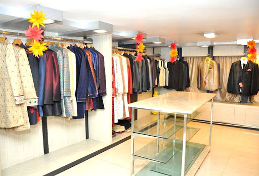 Studio S Mens Ethnic & Formal Wear, Shop No. 6&7, NMC Building, Opp IDBI Bank ,Residency Rd, Sadar, Nagpur, Maharashtra 440001, India, Formal_Clothing_Store, state MH
