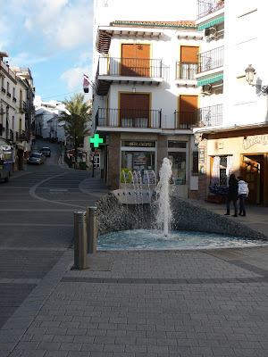 Farmacia Cáliz Caracuel, Plaza de la Fuente Arriba, 1, 29500 Álora, Málaga, Spain