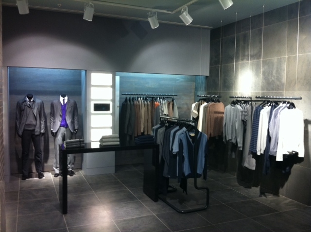 DIARY OF A CLOTHESHORSE: The first DKNY stand alone Menswear Store in ...