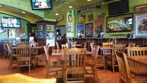 Irish Pub «Tilted Kilt Pub and Eatery», reviews and photos, 1360 Lake St, Roselle, IL 60172, USA