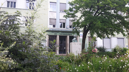 I.U.T.2 Institut Universitaire de Technologie - Bâtiment Doyen Gosse