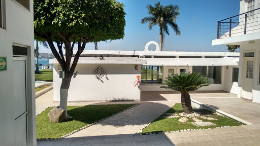 Jardín Paraíso, Avenida Circunvalación 37, 1a Sección, 62915 Tequesquitengo, Mor., México, Alojamiento con servicio | MOR