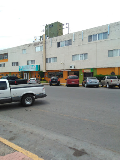 Hotel Apolo Dorado, Av. Teofilo Borunda 1210, Centro, 31100 Chihuahua, Chih., México, Hotel en el centro | Chihuahua
