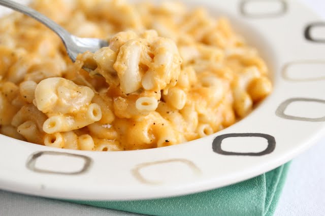photo of a bowl of macaroni and cheese
