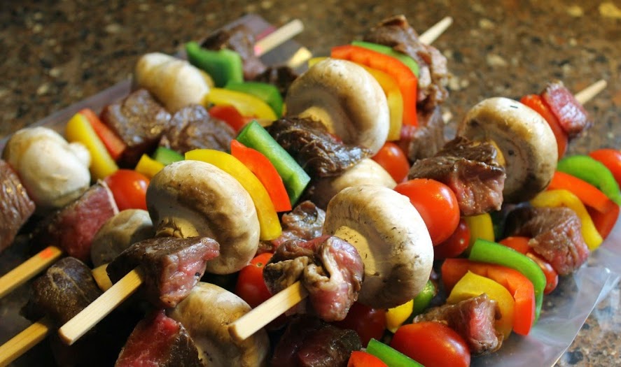 Prep Your Steak Kabobs Before Grilling