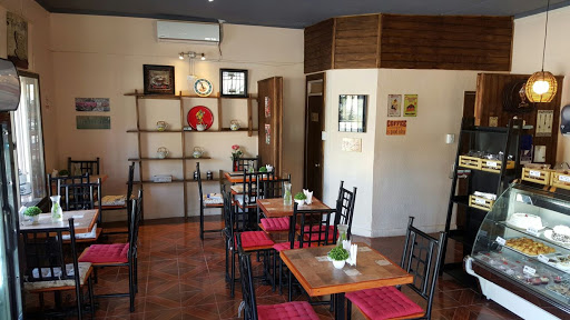 Pastelería y Cafetería Dolce Nonna, 5 oriente 1306, con 2 norte, Talca, VII Región, Chile, Tienda de postres | Maule