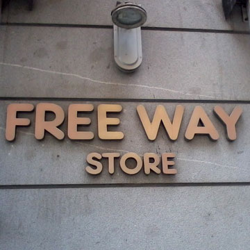 Freeway Store