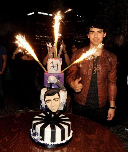 Speaking of birthdays, Joe Jonas had a large cake with his face on it for his 23rd birthday.